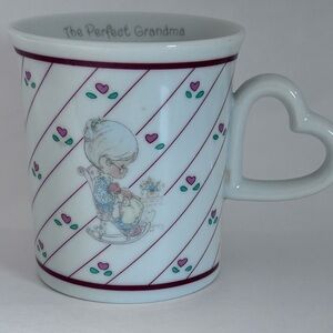 Vintage 1986 Precious moments mug.